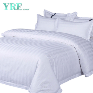 Hotelové povlečení s 300 nitěmi pruhovaná bílá bavlna s manželskou postelí velikosti King